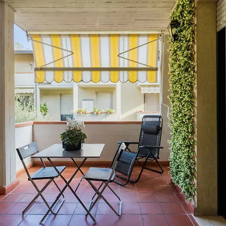 Lejlighed Joelle By Interhome Torre del Lago Puccini